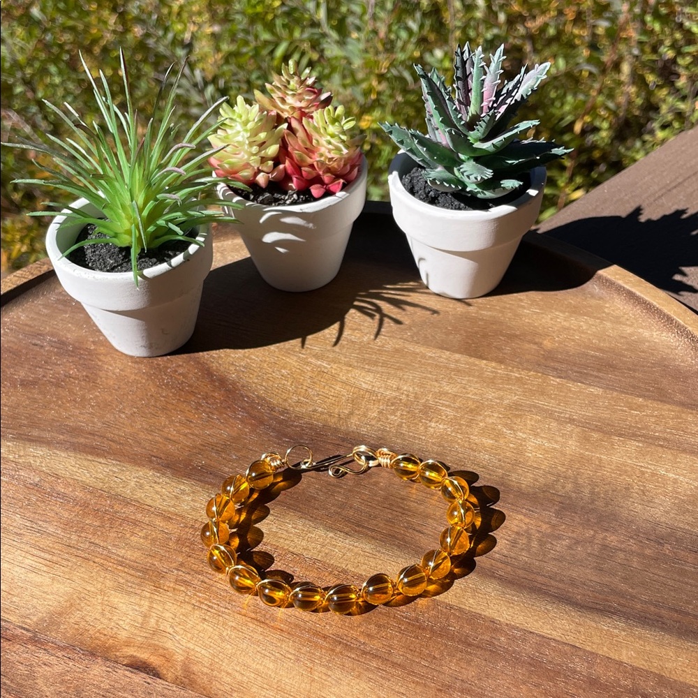 Citrine Quartz and Gold-tone wire wrapped bracelet
